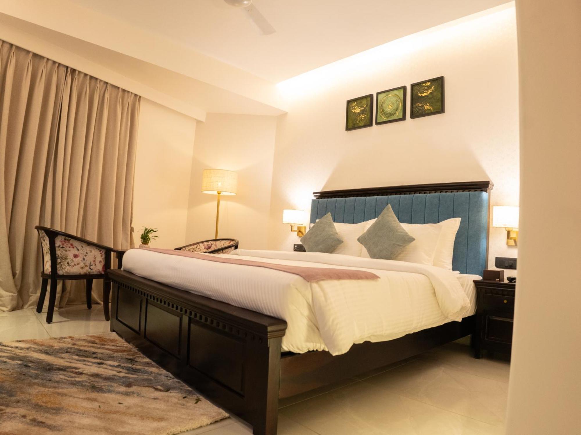 Pride Elite, Daman Hotel Luaran gambar