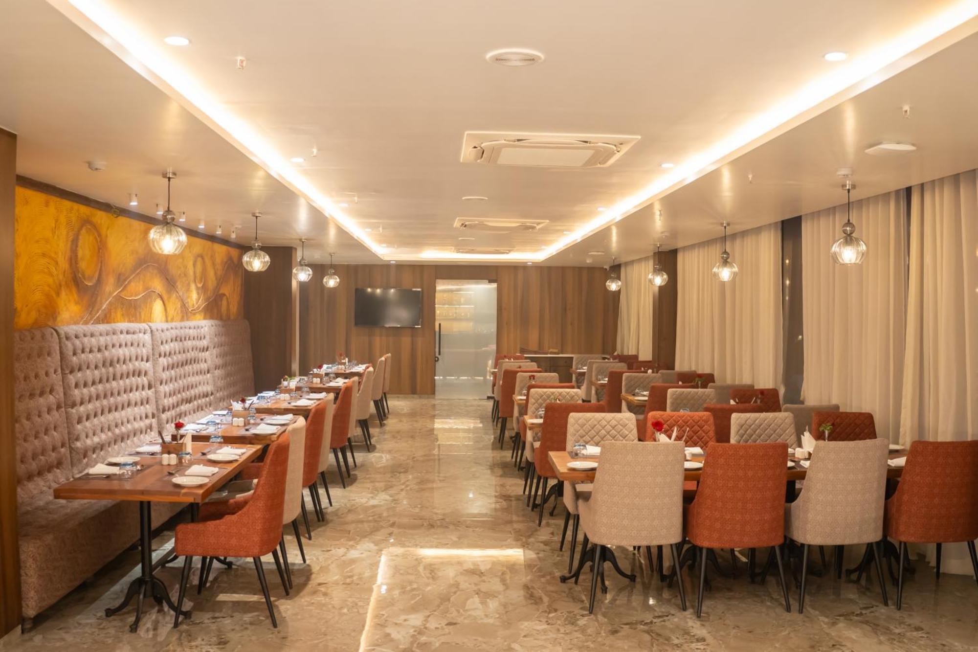 Pride Elite, Daman Hotel Luaran gambar